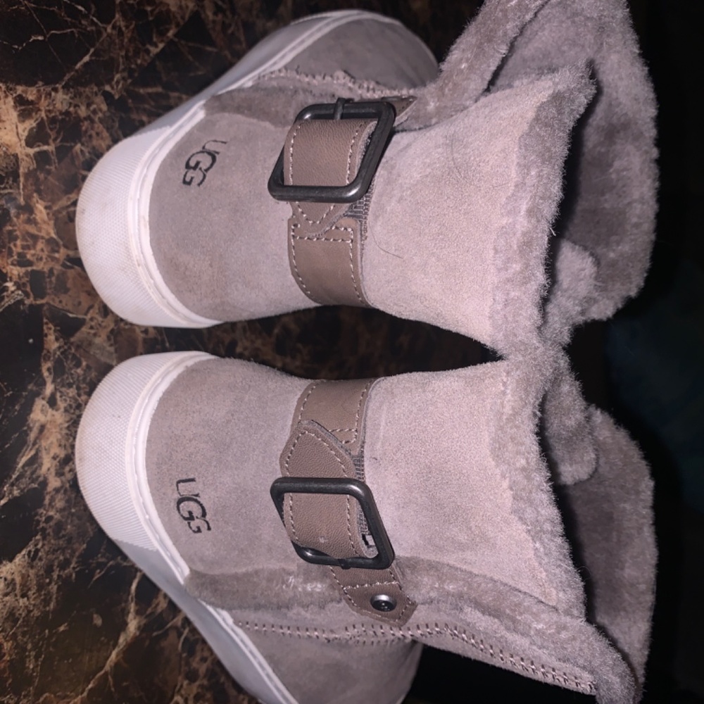 Ugg Boots - image 3